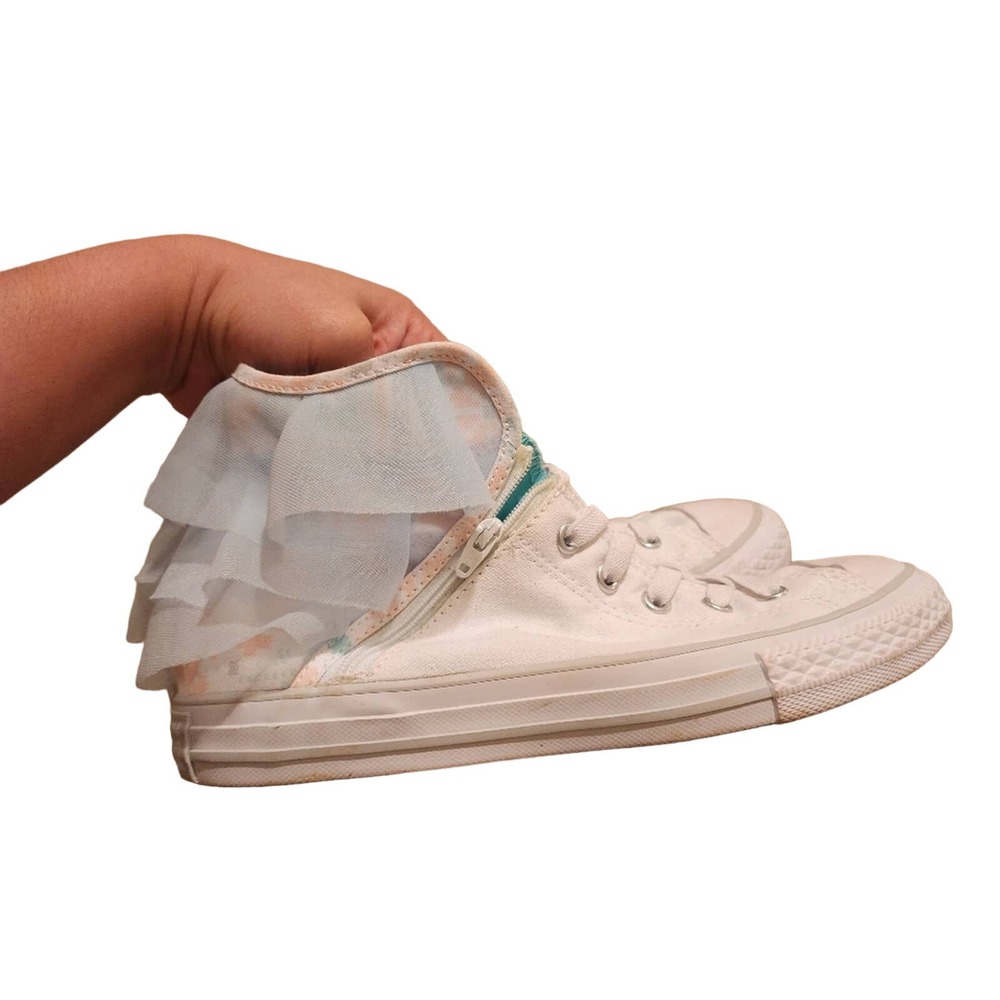 Girls Converse‎ white Ballerina  high tops size 4Y